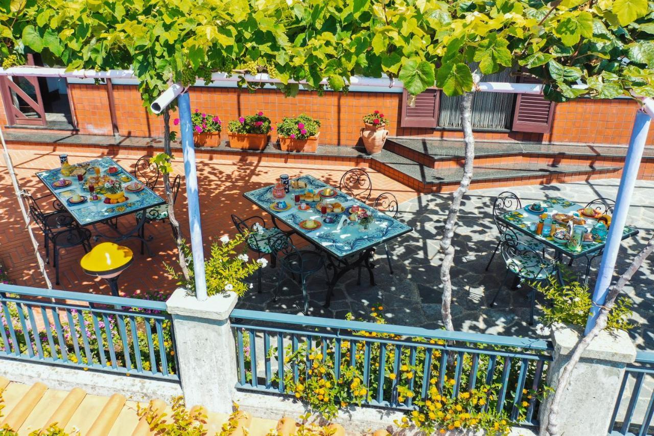 Roccia Fiorita Hotel Furore Exterior photo