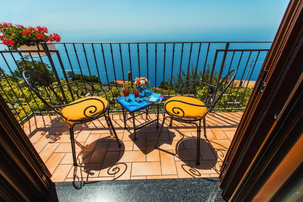 Roccia Fiorita Hotel Furore Exterior photo