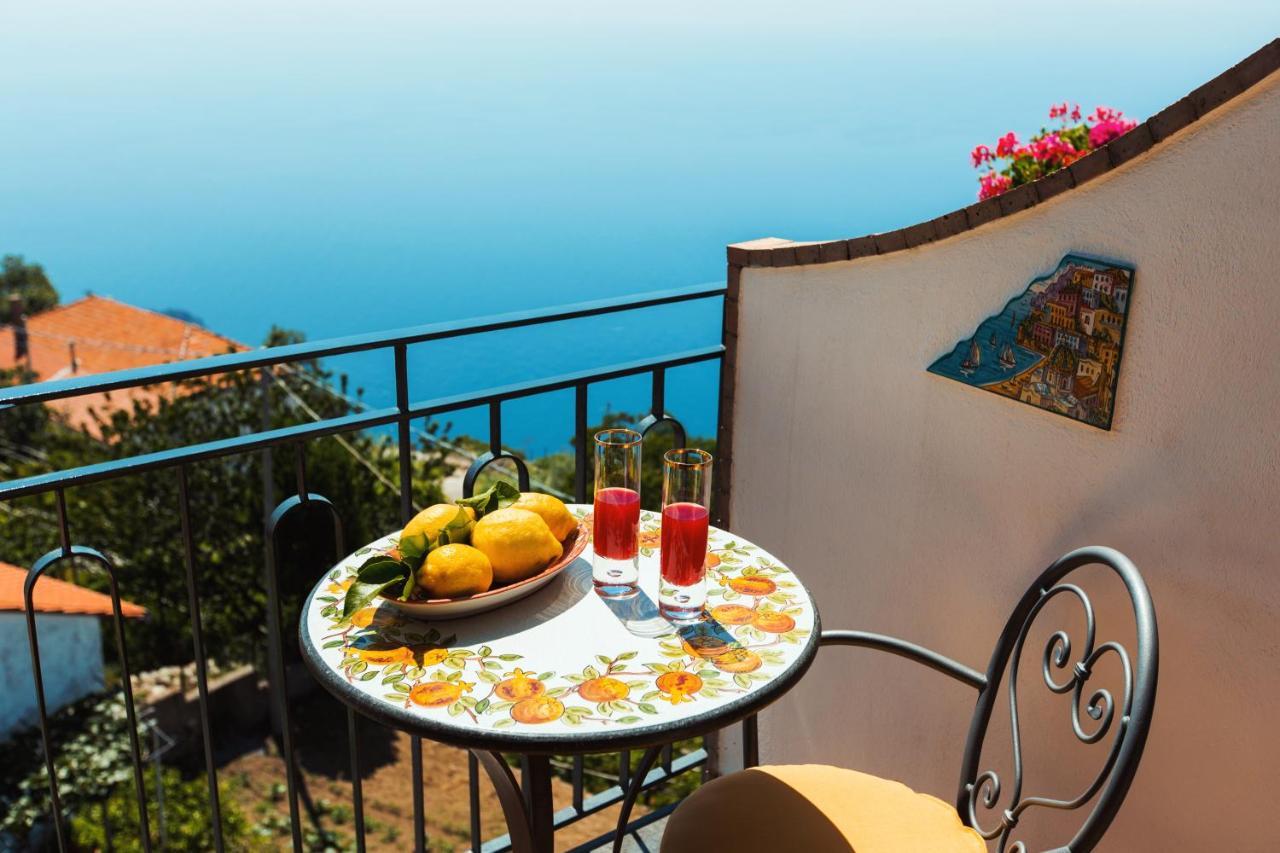 Roccia Fiorita Hotel Furore Exterior photo