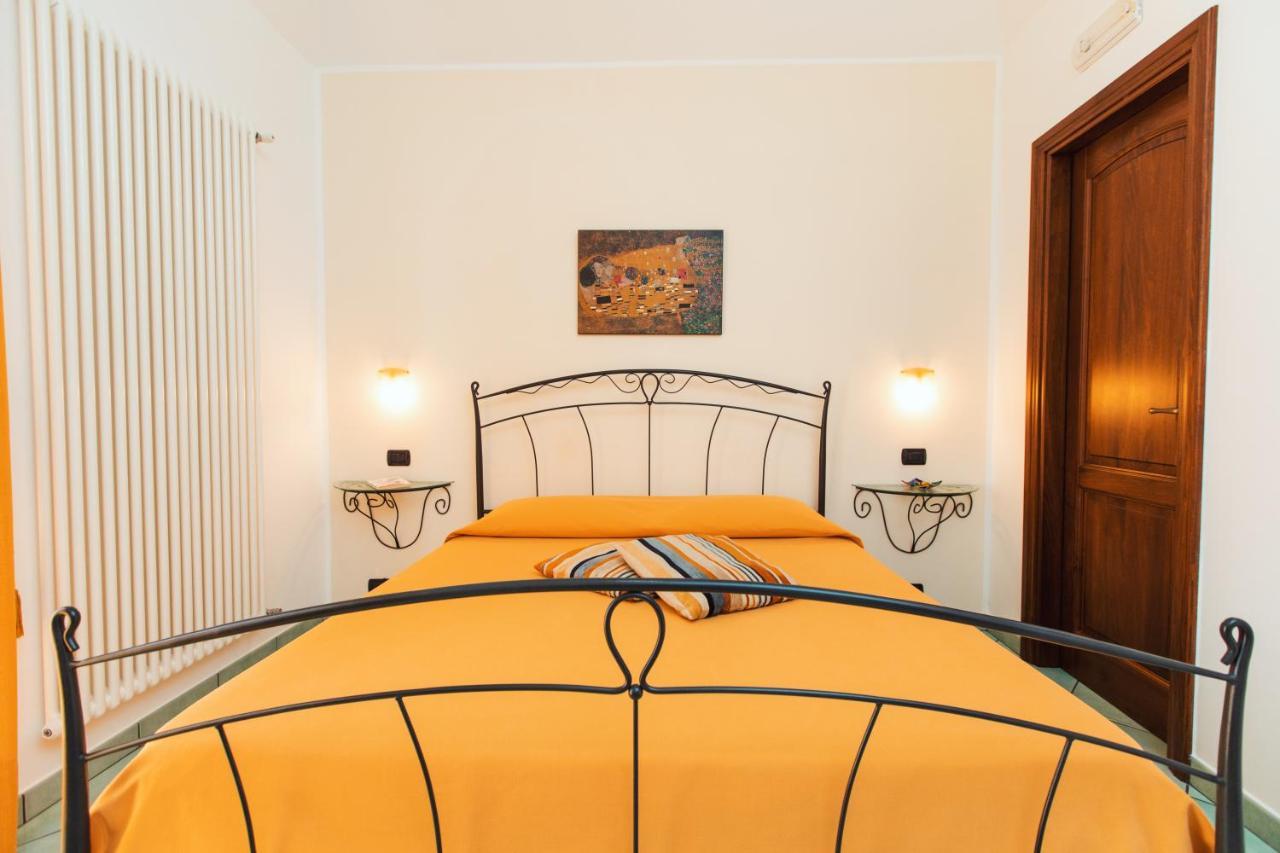 Roccia Fiorita Hotel Furore Exterior photo